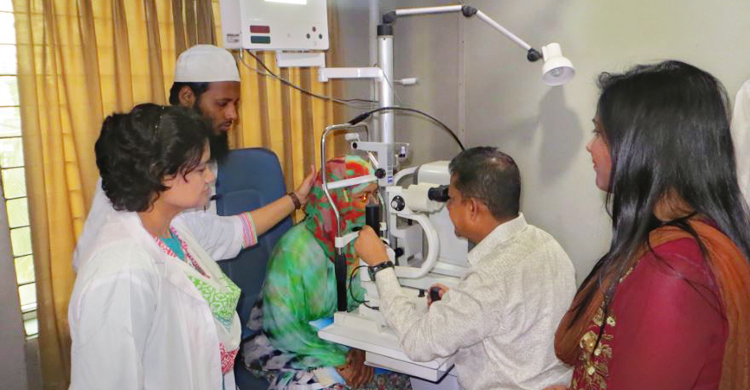 ডা. সিরাজুল ইসলাম হাসপাতালে ফ্রি চিকিৎসা সেবা নিলেন ২৭৬ রোগী