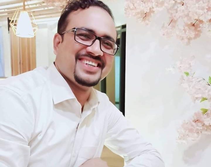 ইউএনও অঞ্জন কুমার সরকার দল মত নির্বিশেষে সকলের কাছে প্রিয় ব্যক্তি ছিলেন