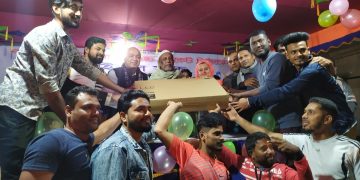 বাড়িমজলিশ নাইট ম্যাচ ক্রিকেট টুর্নামেন্ট-এ দমদমা বয়েজ ক্লাব চ্যাম্পিয়ান।