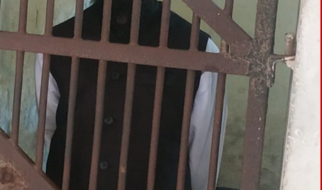 ৬ বছরের শিশুছাত্রীকে ধর্ষণের চেষ্টার অভিযোগে আটক এক মাদ্রাসার শিক্ষক।