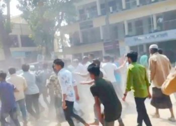 সোনারগাঁয়ে বাজার দখলকে কেন্দ্র করে দুপক্ষের সংঘর্ষ; আহত ২