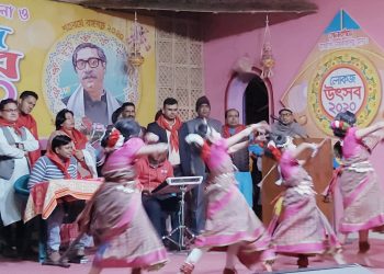 খেলাঘর আসরের সাংস্কৃতিক সন্ধ্যায় মুখরিত সোনারগাঁও যাদুঘর প্রাঙ্গন