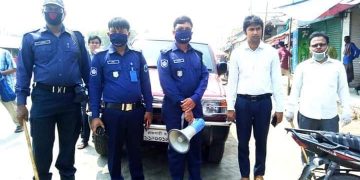 রাজশাহীর মোহনপুর উপজেলার হাট বাজার গুলোতে প্রশাসনের লকডাউন