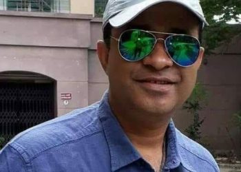 আমাদের গ্রাম আমরা করবো লক ডাউন