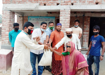এমপি আয়েন উদ্দিনের সার্বিক সহযোগিতায় খাদ্য সামগ্রী বিতরণে  রিপন
