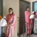 কর্মহীনদের মাঝে পারুল আক্তার লোপার খাদ্য ও ইফতার সামগ্রী বিতরণ