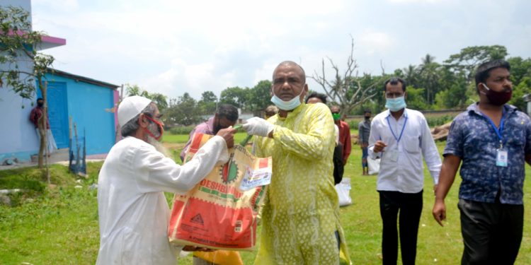 লালপুর বাগাতিপাড়ায় কেউ না খেয়ে থাকবে না: বকুল এমপি
