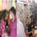মির্জাগঞ্জে করোনা ভাইরাস কে তোয়াক্কা না করে কেনাকাটায় ব্যস্ত ক্রেতারা