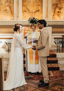 করোনাভাইরাসঃ হাসপাতালেই বিয়ে করলেন ডাক্তার ও নার্স