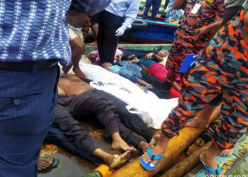 সদরঘাটে লঞ্চডুবিঃ লাশের সংখ্যা বেড়ে ২৫,চলছে উদ্ধার কাজ