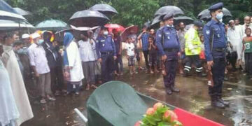রাষ্ট্রীয় মর্যাদায়  বীর মুক্তিযোদ্ধা আব্দুল বশির মাস্টার এর দাফন সম্পন্ন