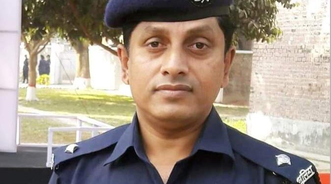 আক্কেলপুরে ওসির অভিযোগের তদন্তে বাঁধা দেওয়ায় ৪ যুবলীগ নেতা গ্রেফতার,ওসি প্রত্যাহার