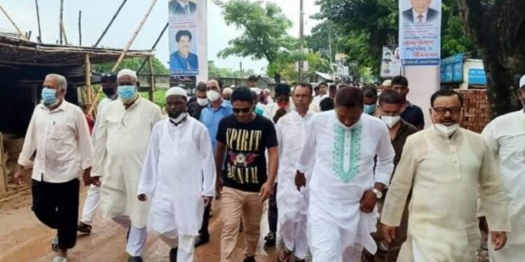 জনস্রোত নিয়ে জাতীয় শোক দিবসের আলোচনা সভা ও দোয়া মাহফিলে আব্দুল মান্নানের যোগদান
