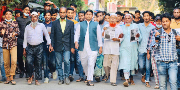 জনসমুদ্রের প্রচারণায় মেয়র প্রার্থী ইঞ্জিনিয়ার মোহাম্মদ হোসাইন