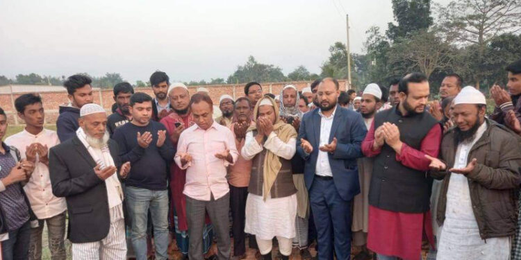 সোনারগাঁয়ে সড়কের ইটের সলিং কাজের উদ্বোধন