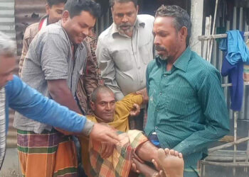 ঝিনাইদহে শারীরিক প্রতিবন্ধীকে   লোহার রড হাতুড়ি দিয়ে জখমে থানায় মামলা