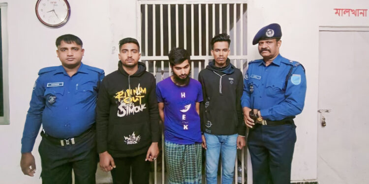 সোনারগাঁয়ে নারী শ্রমিককে গণ ধর্ষণের অভিযোগে গ্রেপ্তার- ৩