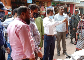 ব্রাহ্মণবাড়িয়ায় ৪০২ কেজি নিষিদ্ধ ঘোষিত পলিথিন জব্দ