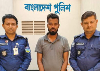 ময়মন‌সিং‌হে   স্ত্রী হত‌্যার দায়ে পু‌লিশ কনস্টেবল স্বামী গ্রেফতার