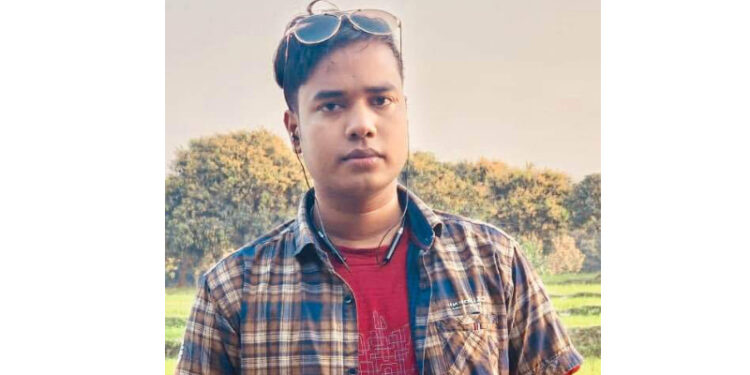চাঁপাইনবাবগঞ্জে ছিনতায়ের অভিযোগে ছাত্রলীগ নেতা গ্রেফতার