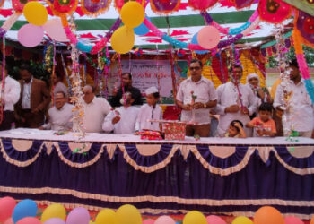 এস,ড,বি উচ্চ বিদ্যালয়ের এস,এস,সি   ২৩ ব্যাচের বিদায়,নবীন বরন ও সর্মধনা অনুষ্ঠান