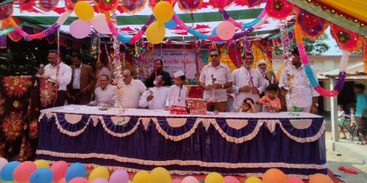 এস,ড,বি উচ্চ বিদ্যালয়ের এস,এস,সি   ২৩ ব্যাচের বিদায়,নবীন বরন ও সর্মধনা অনুষ্ঠান