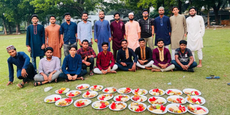 ভ্রাতৃত্বের বন্ধনে ইবির ইসলামের   ইতিহাস বিভাগের প্রাণবন্ত ইফতার