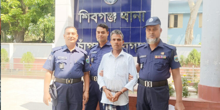 শিবগঞ্জে যুবকের কবজি কর্তনের ঘটনায় গ্রেপ্তার ১
