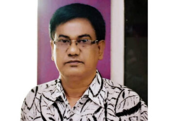 মোহনপুর প্রেসক্লাব সভাপতিকে বহিষ্কার