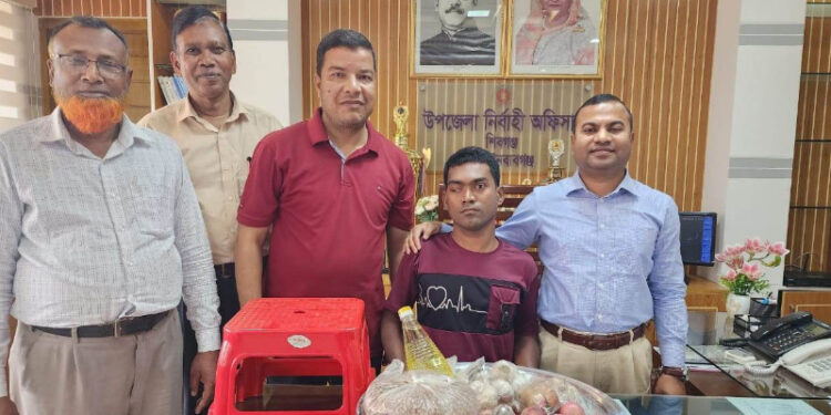 ইউএনও’র মাধ্যমে প্রতিবন্ধী শামীমের কর্মসংস্থান
