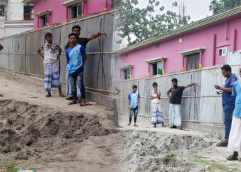 সোনারগাঁয়ে   পারিবারিক দ্বন্দ্ব নিয়ে সরকারি রাস্তা কাটার অভিযোগ