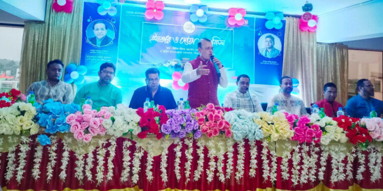 যশোরে টাটা   গাড়ির গ্রাহকদের নিয়ে ইফতার ও দোয়া মাহফিল