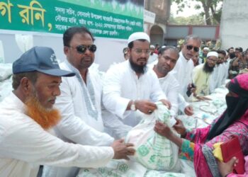 সোনারগাঁয়ে হাজী সোহাগ রনি উদ্যোগে ২ হাজার পরিবার পেল ঈদ উপহার সামগ্রী