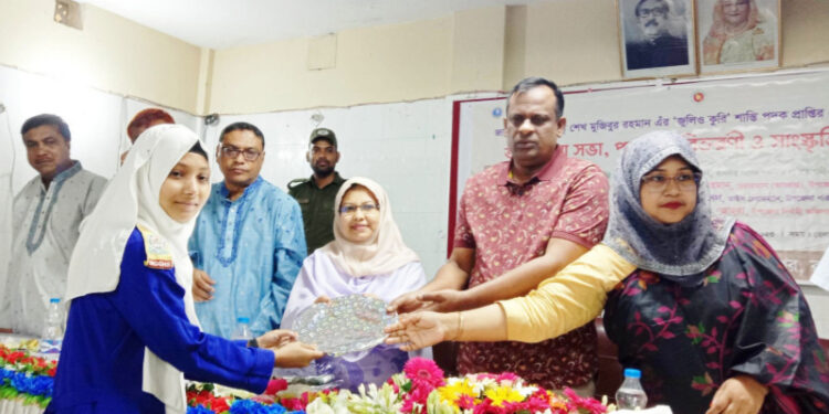 মোহনপুরে বঙ্গবন্ধুর জুলিও কুরি শান্তি পদক প্রাপ্তির ৫০ বছর উদযাপন