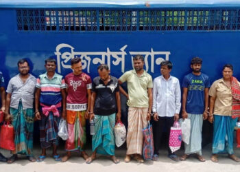 বেনাপোলে পৃথক অভিযানে মাদকসহ  গ্রেফতার ৩,ওয়ারেন্টের ১৬ আসামী আটক