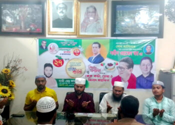 ফারুক ওমরের উদ্যোগে   স্বেচ্ছাসেবক লীগের প্রতিষ্ঠাবার্ষিকী ও জয়ের জন্মদিন পালন
