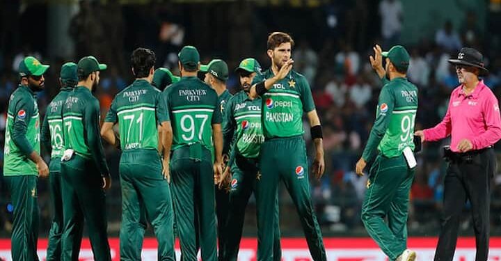 ম্যাচের আগেই একাদশ ঘোষণা পাকিস্তানের