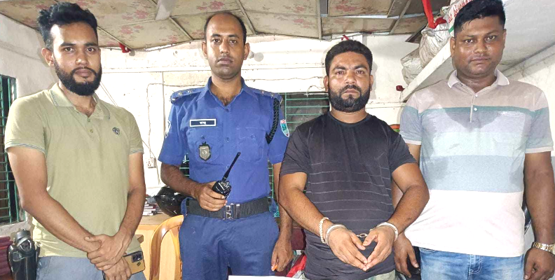 বেনাপোলে ইয়াবার থেকেও ভয়ংকর মাদক ট্যাপেন্টাডল উদ্ধার, আটক ১