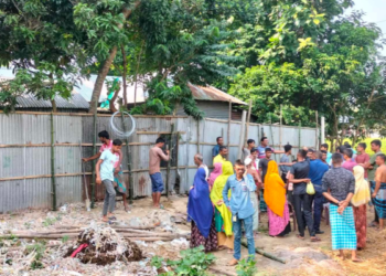 জামালপুরে অন্যের জমিতে জোর করে ঘর তোলার অভিযোগ