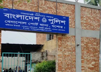 বেনাপোলে বাসের চাকায় পৃষ্ট হয়ে কিশোরের   মৃত্যু, চালক ও হেলপার আটক