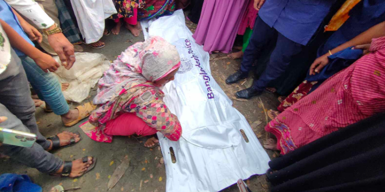 আমতলীতে নিখোঁজের ২দিন পর মাদরাসা ছাত্রীর মরদেহ উদ্ধার,গ্রেপ্তার ২