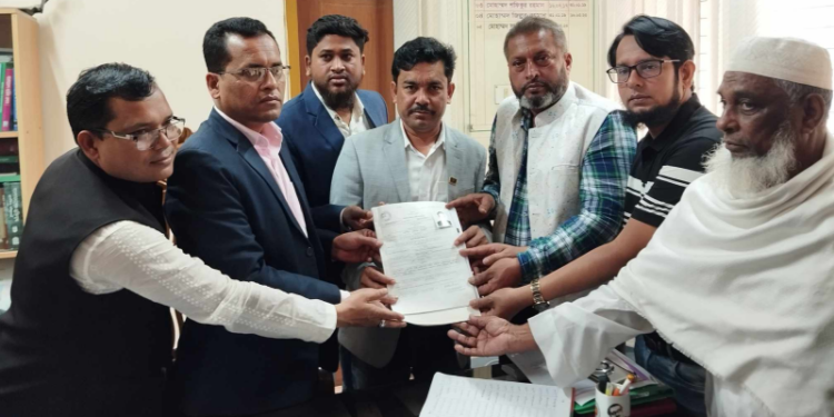 ব্রাহ্মণবাড়িয়া জেলা পরিষদের   চেয়ারম্যান পদে মনোনয়ন দাখিল