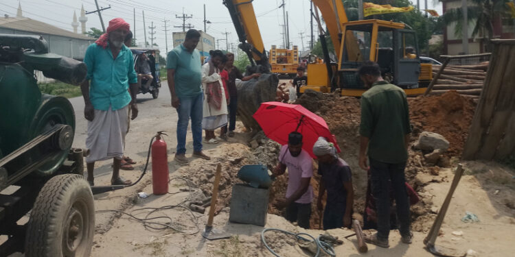 সোনারগাঁয়ে অবৈধ গ্যাস সংযোগ বিচ্ছিন্ন অভিযান