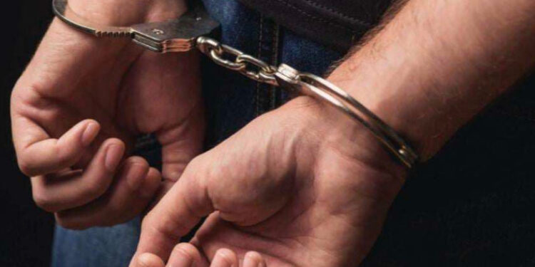 যশোরে মাদ্রাসা শিক্ষার্থীকে অপহরণের অভিযোগে গ্রেপ্তার – ১