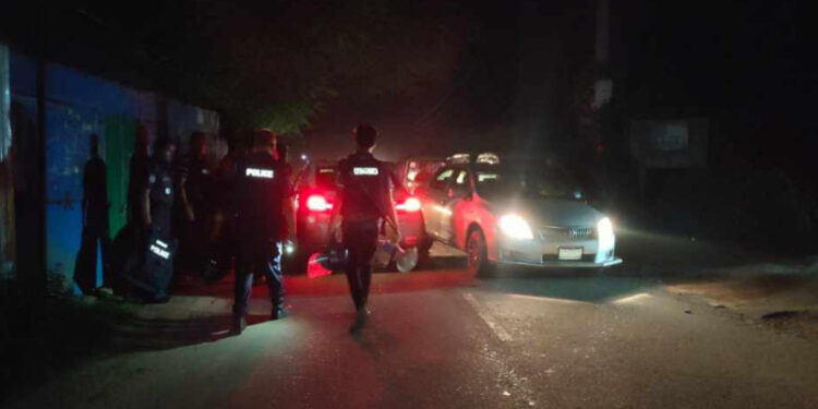 রায়পুরায় সুমন হত্যার জের ধরে দুই গ্রুপের সংঘর্ষ,আহত ৪