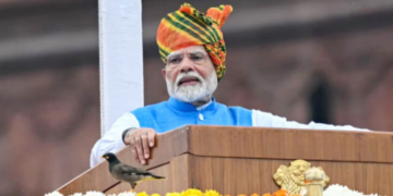 বাংলাদেশের হিন্দুদের নিরাপত্তা নিয়ে শঙ্কিত ১৪০ কোটি ভারতীয়: মোদি