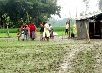 মেলান্দহে প্রভাবশালীদের বিরুদ্ধে অসহায় কৃষকের জমি দখলের পায়তারার অভিযোগ 