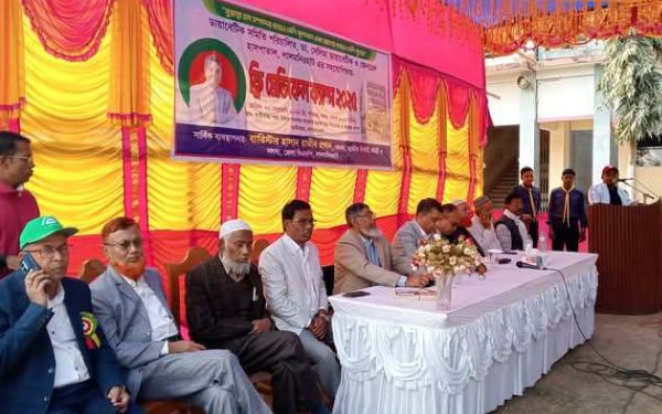 হাতীবান্ধায় ফ্রি মেডিকেল ক্যাম্প স্বাস্থ্য সেবা