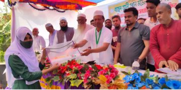 সোনারগাঁয়ে এসএসসি পরীক্ষার্থীদের বিদায় সংবর্ধনা
