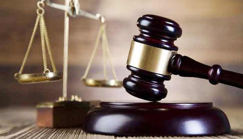 সোনারগাঁয়ে পিকআপ চাপায় স্বামী স্ত্রীর মৃত্যুর রহস্য উদঘাটনে আদালতে মামলা